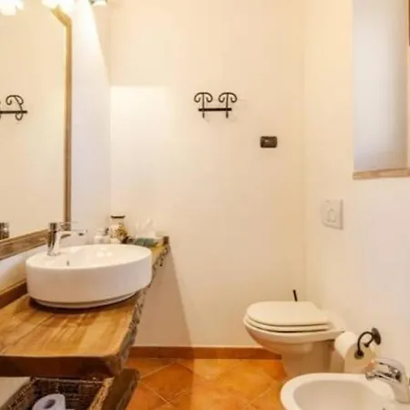 Gallina Guest house